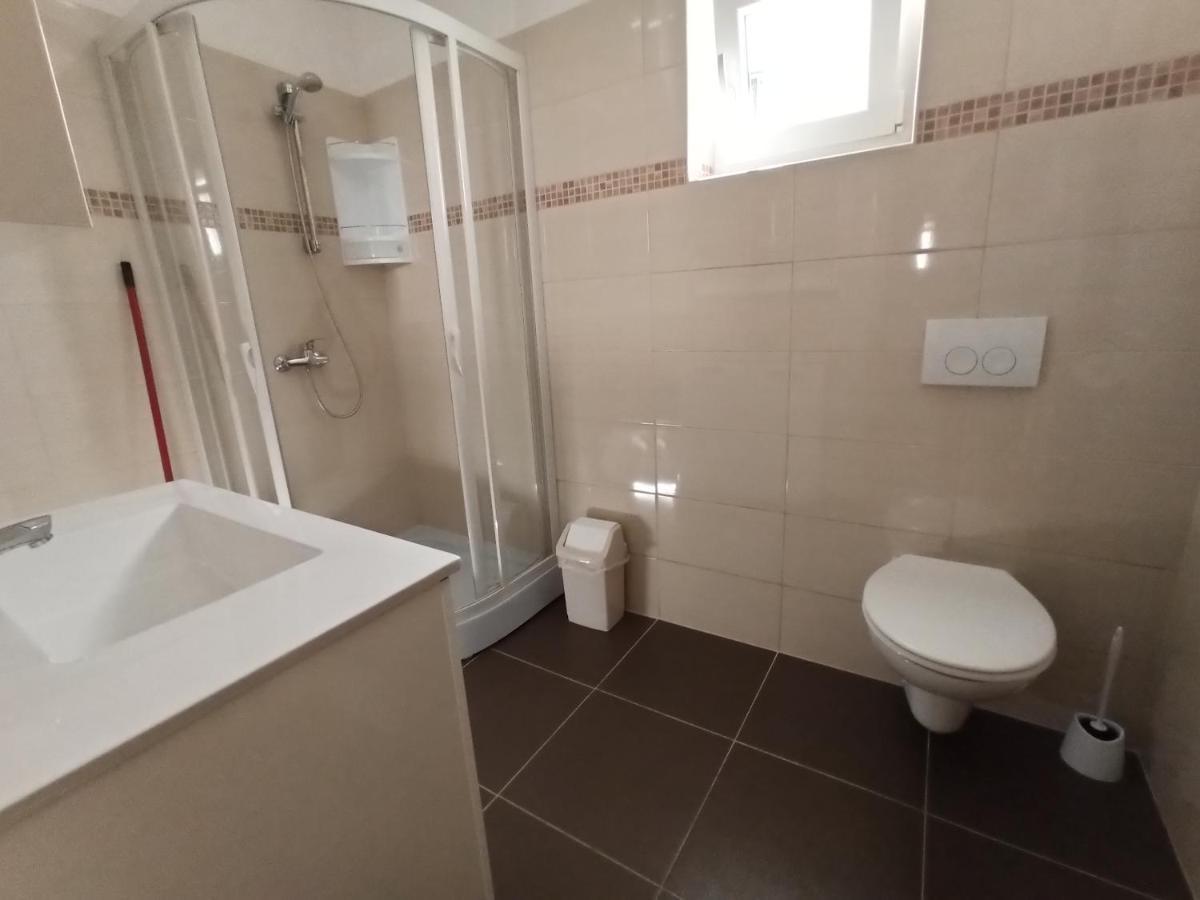 Apartmani Vesna Крк Экстерьер фото
