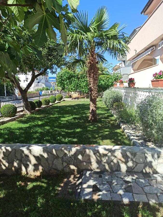 Apartmani Vesna Крк Экстерьер фото